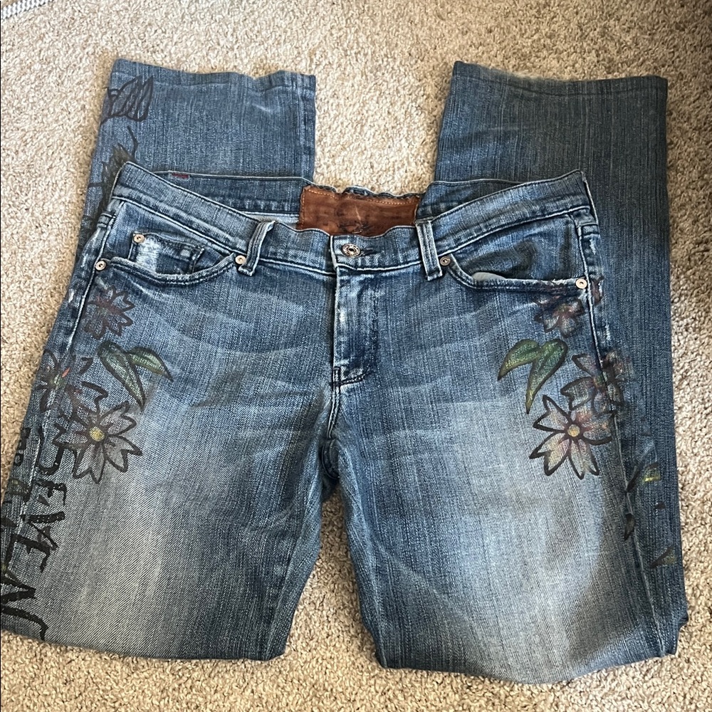 Embroidered Floral Straight Leg Jeans - Picture 3 of 9